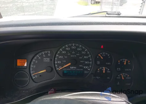 2001 Chevrolet Suburban 1500 Lt z USA, uszkodzony, nr VIN 3GNFK16T71G266292